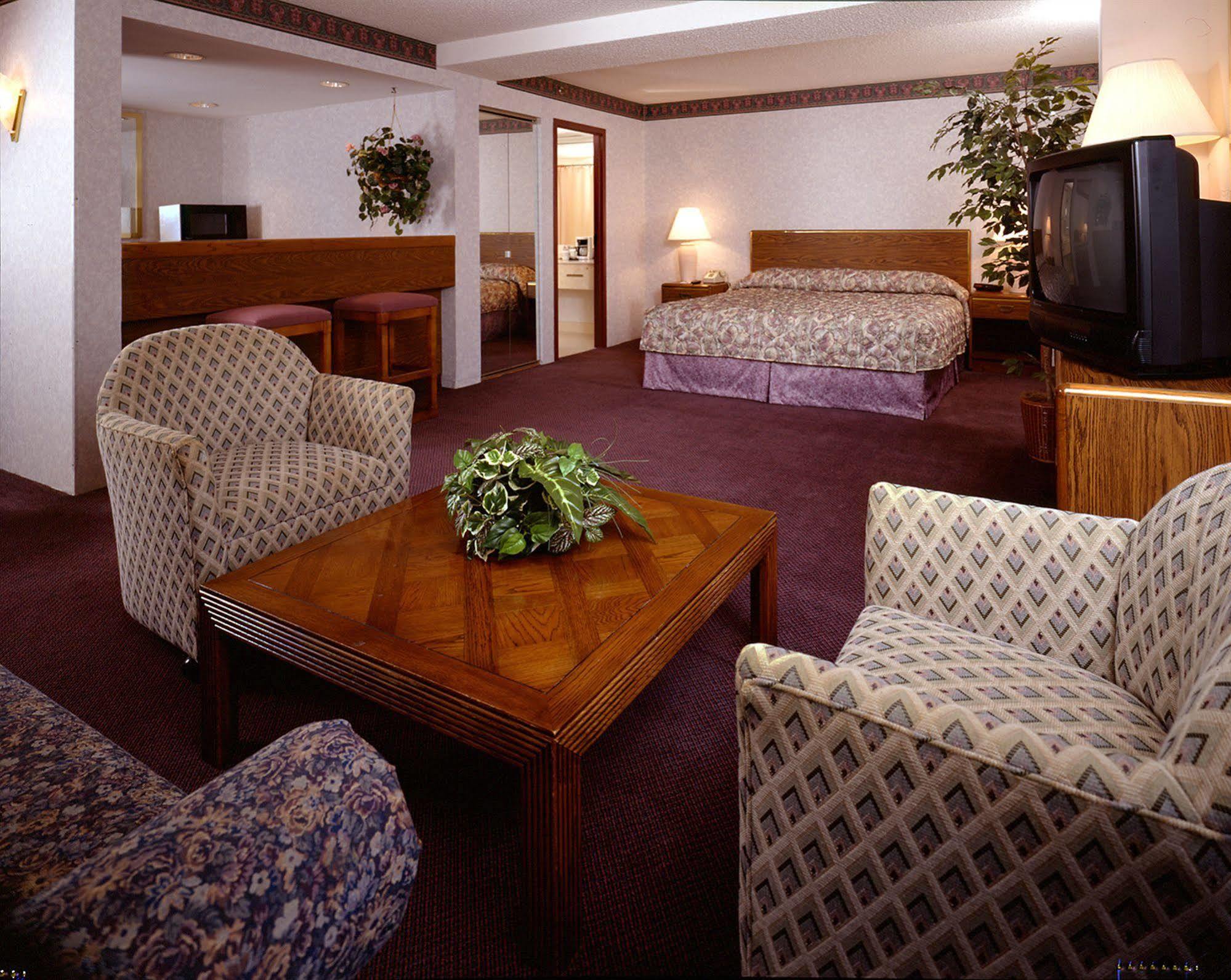Garden Plaza Peachtree Corners Norcross Hotel Buitenkant foto